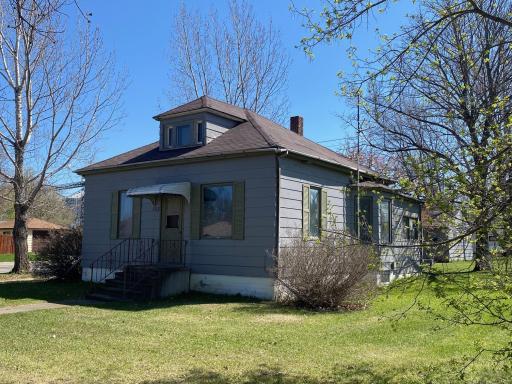 402 S Main Street, Mahnomen, MN 56557