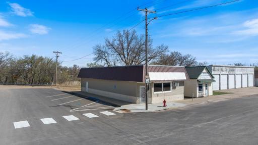 Welcome to your next business opportunity! 400 Front Street is your blank canvas to bring your dreams to life!