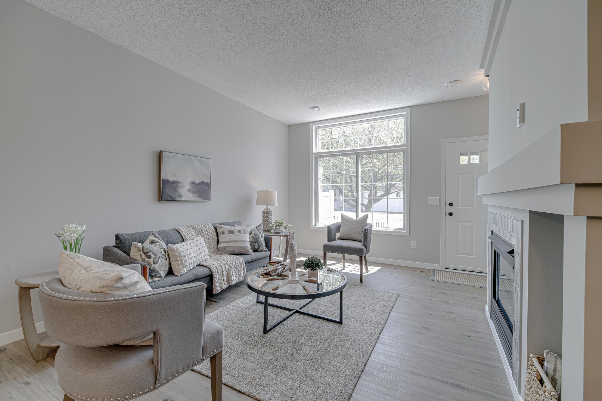 Living-Room-2.jpg