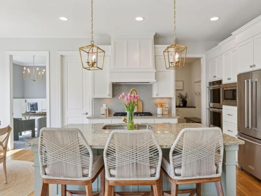 15535 52nd Place N, Minneapolis, MN 55446