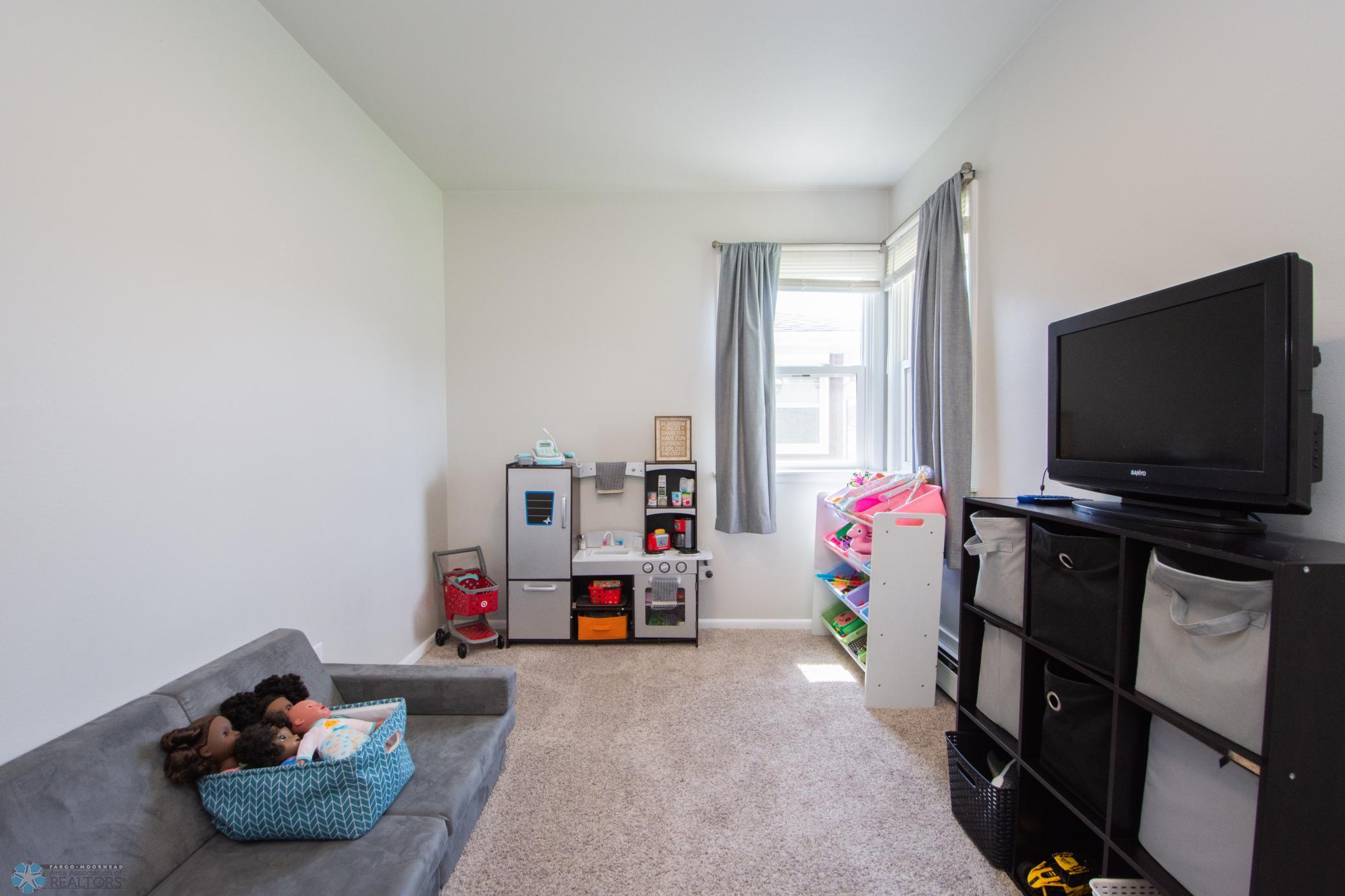 Main Floor Bedroom 2