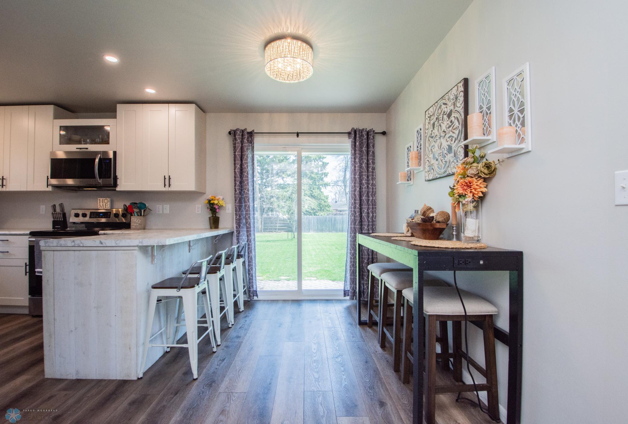 Dining/Kitchen