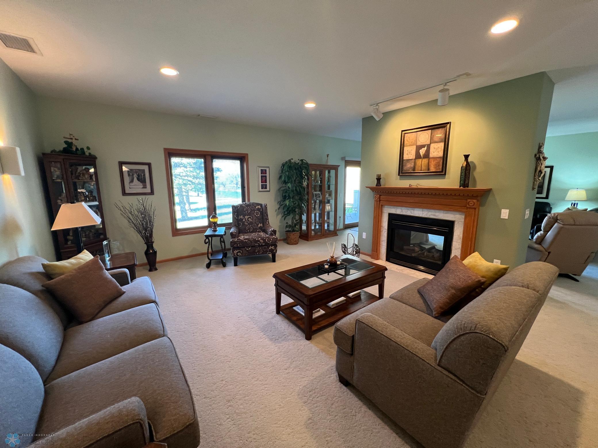 Double sided fireplace