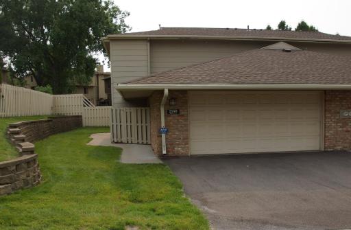 2140 Tamarin Trail, Minneapolis, MN 55427