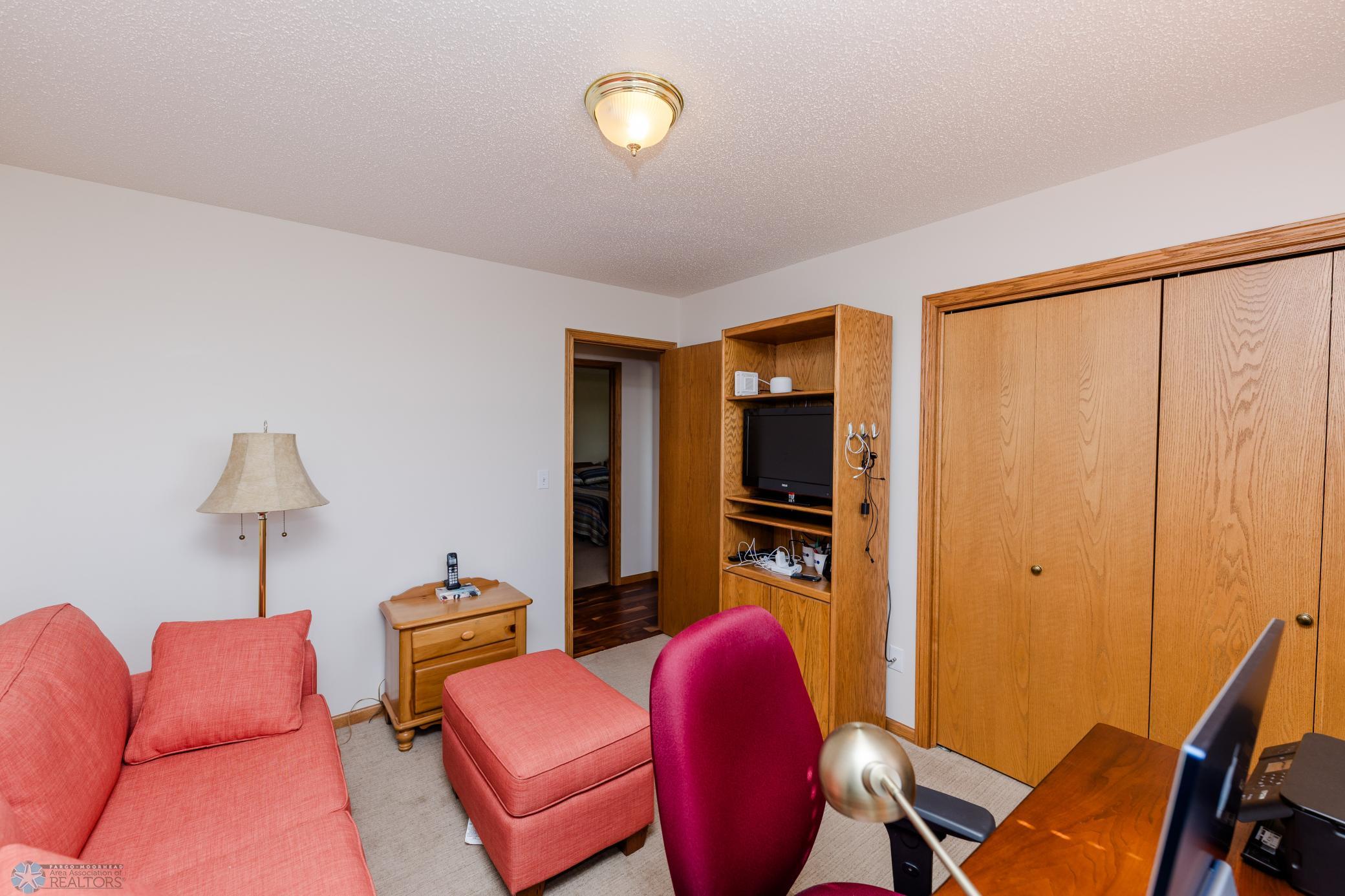 Bedroom 2 - Upper Level