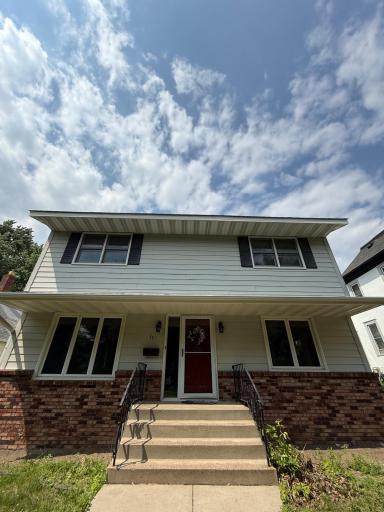 791 Cottage Avenue E, Saint Paul, MN 55106