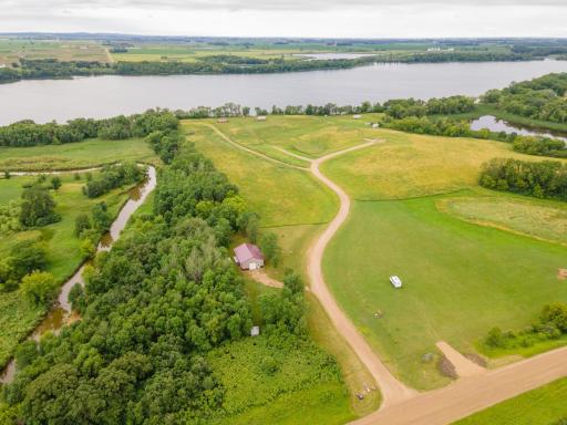 10405 Vista Trail NW, Evansville, MN 56326
