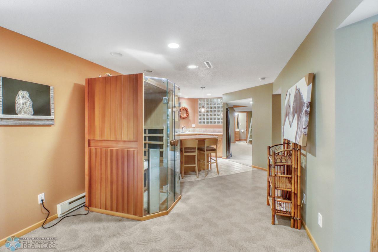 49Basement1_2-1280.JPG