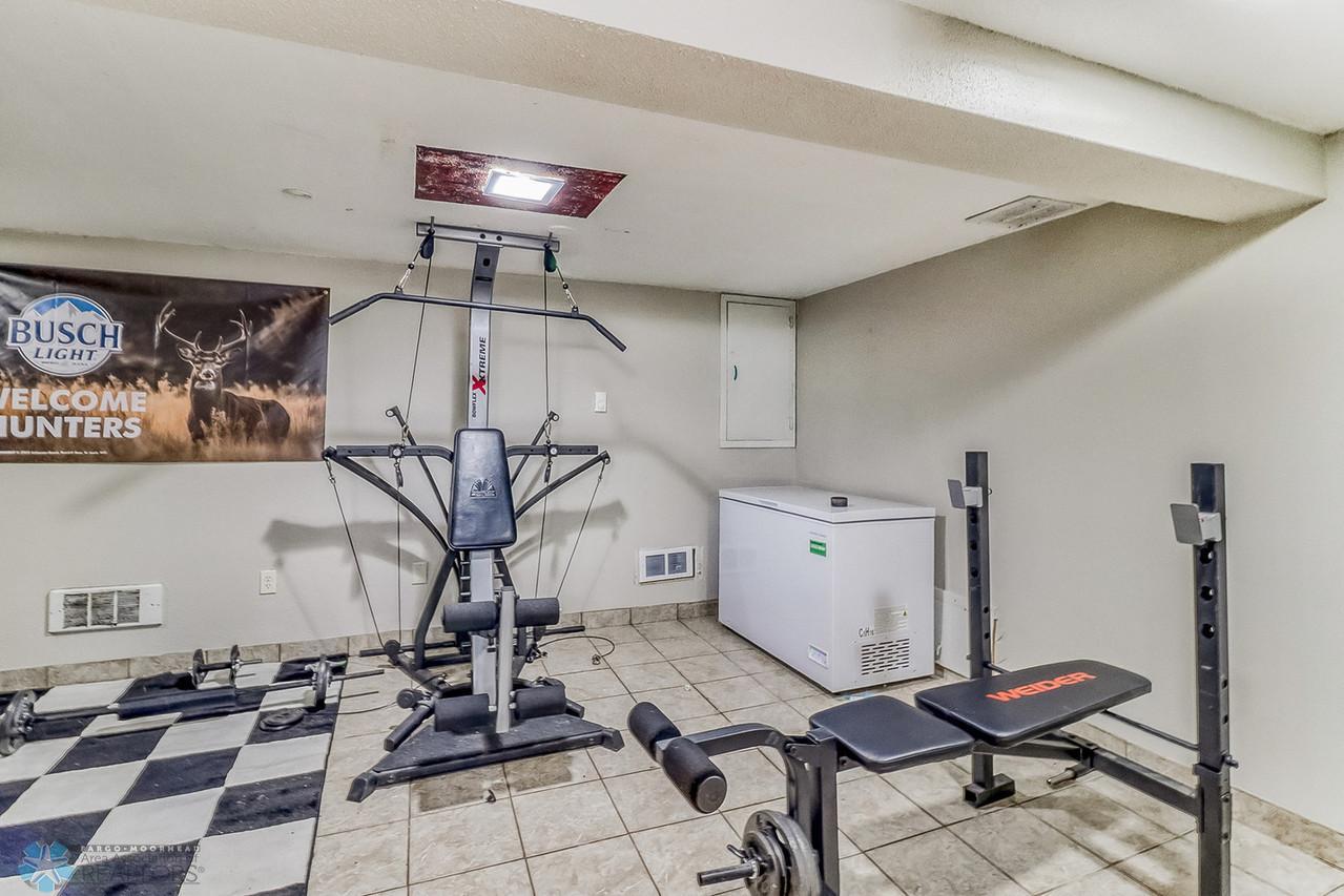 21Basement1_3-1280.jpg