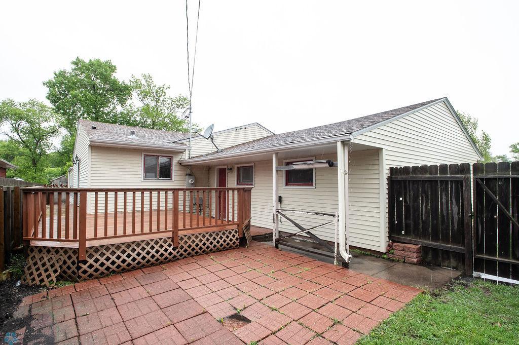 Patio/ Deck
