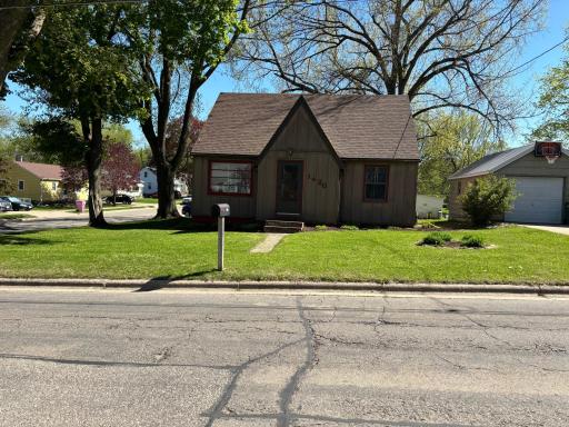 1420 E Hawthorne Street, Albert Lea, MN 56007