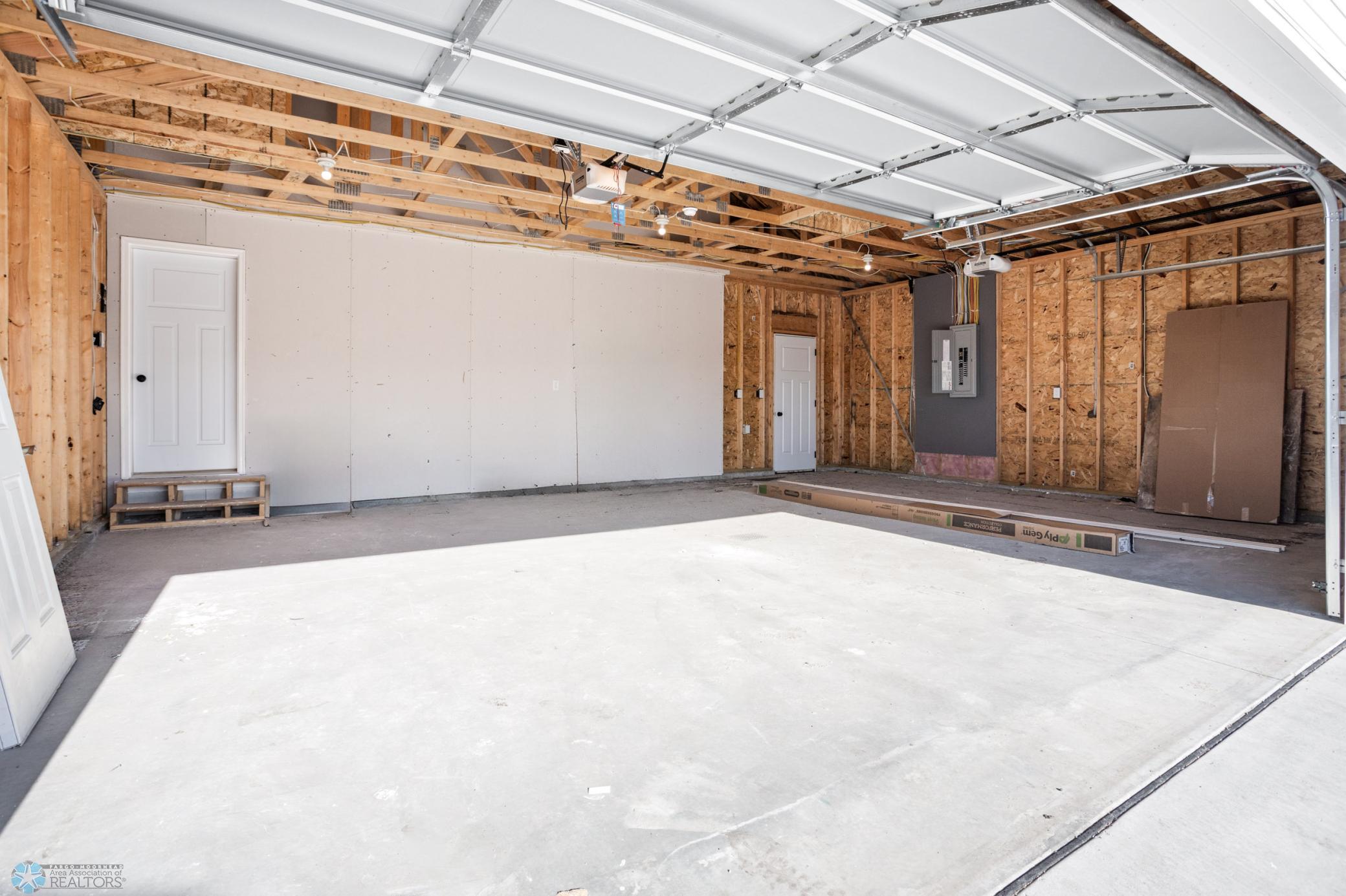 Three Stall Garage
