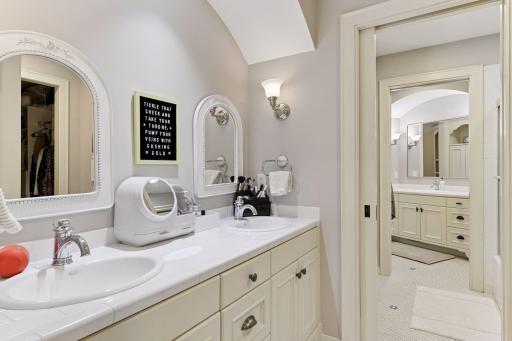 18688 Saint Mellion Place, Eden Prairie, MN 55347