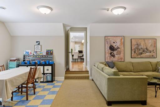 18688 Saint Mellion Place, Eden Prairie, MN 55347