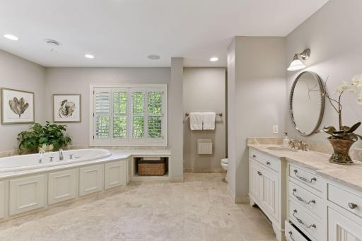 18688 Saint Mellion Place, Eden Prairie, MN 55347