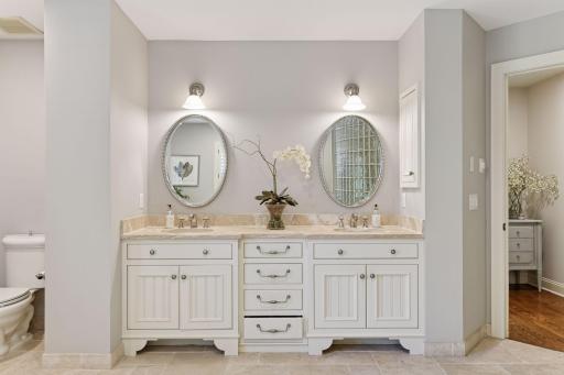 18688 Saint Mellion Place, Eden Prairie, MN 55347