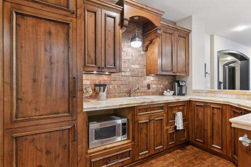 18688 Saint Mellion Place, Eden Prairie, MN 55347