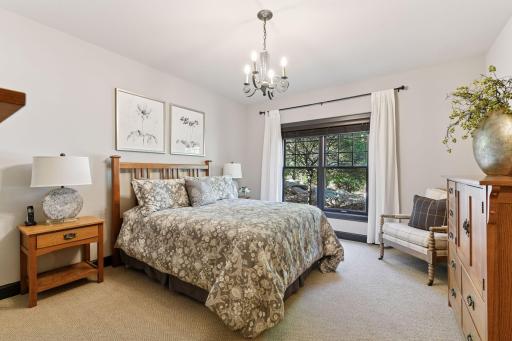 18688 Saint Mellion Place, Eden Prairie, MN 55347