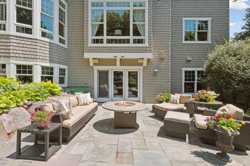 18688 Saint Mellion Place, Eden Prairie, MN 55347