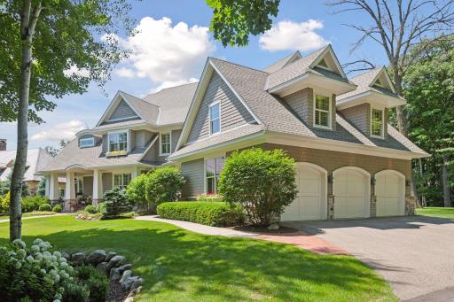 18688 Saint Mellion Place, Eden Prairie, MN 55347
