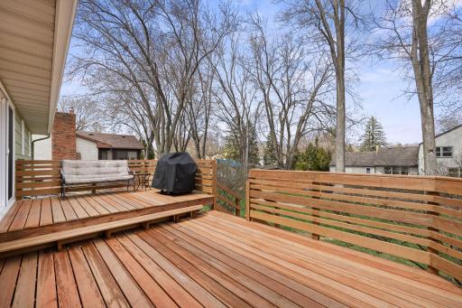 6162 46th Street N, Saint Paul, MN 55128
