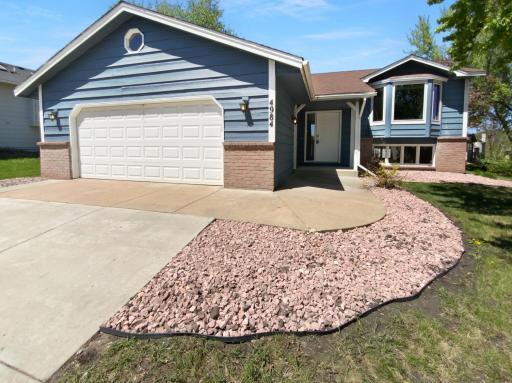 4984 S Park Drive, Savage, MN 55378