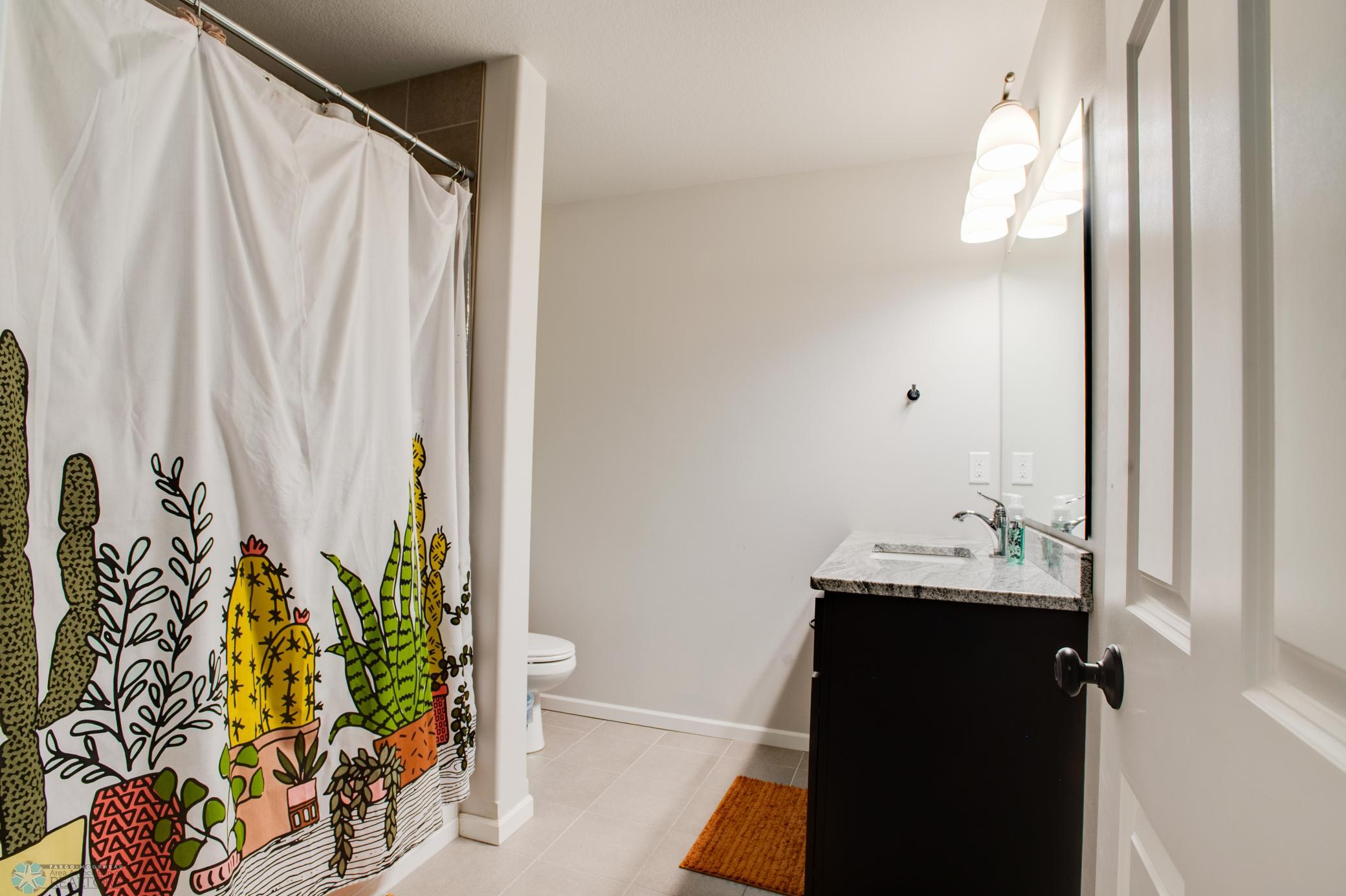 Bathroom 3 - Full Bath