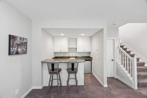 27865 Brynmawr Place, Excelsior, MN 55331