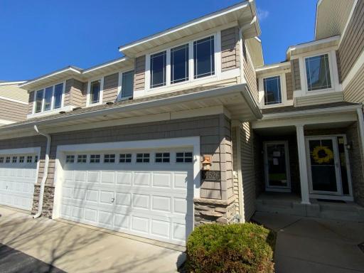 10526 Bay View Lane, Saint Paul, MN 55129