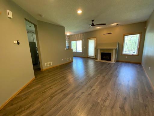 10526 Bay View Lane, Saint Paul, MN 55129