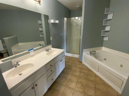 10526 Bay View Lane, Saint Paul, MN 55129