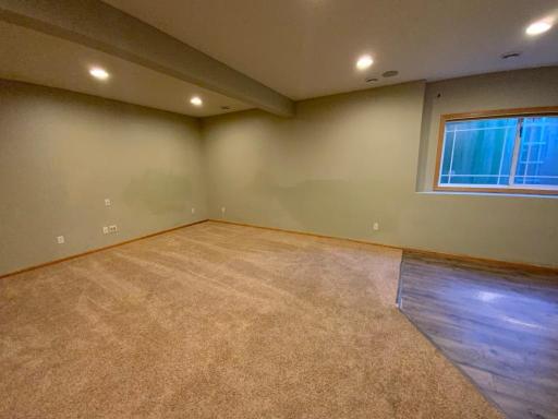 10526 Bay View Lane, Saint Paul, MN 55129