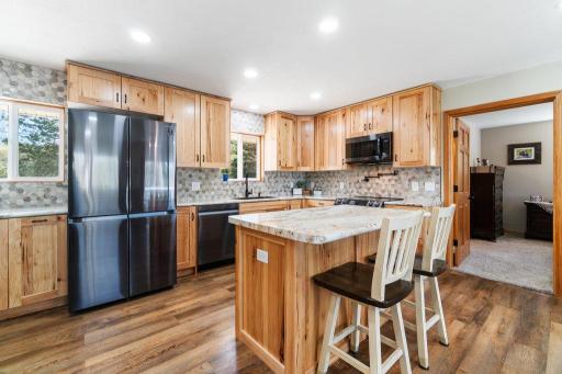 Appliances included 2023 Samsung stainless steel