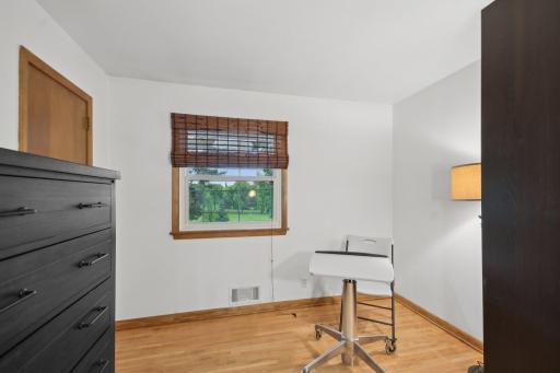 1393 Colonial Drive, Saint Paul, MN 55113