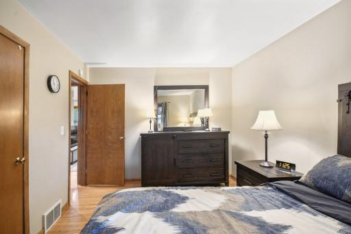 1393 Colonial Drive, Saint Paul, MN 55113