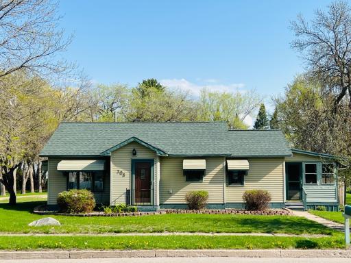 308 Washington Avenue NW, Fertile, MN 56540
