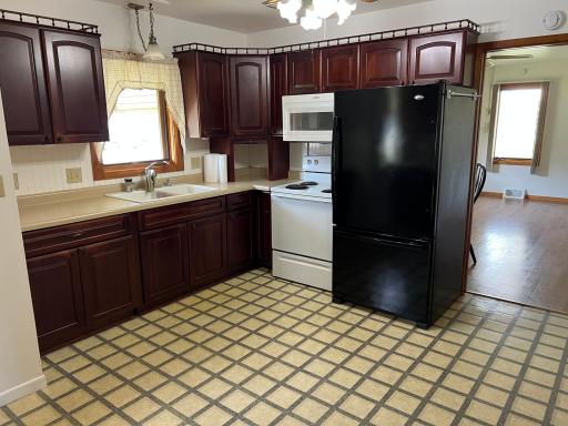 308 Washington Avenue NW, Fertile, MN 56540