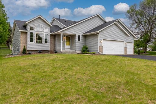 8271 Landon Avenue, Saint Paul, MN 55125