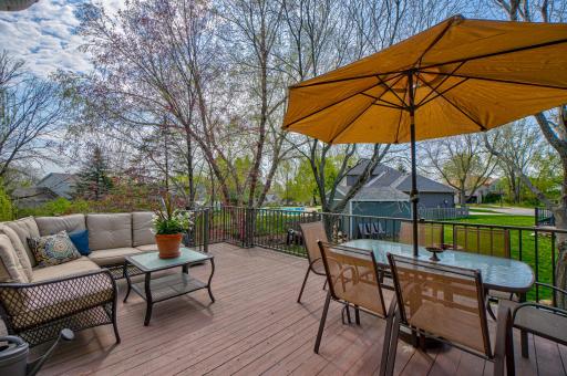 2167 Woodbridge Way, Saint Paul, MN 55125