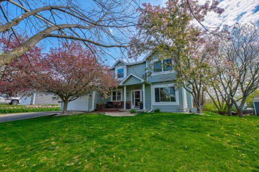 2167 Woodbridge Way, Saint Paul, MN 55125