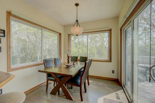 2167 Woodbridge Way, Saint Paul, MN 55125