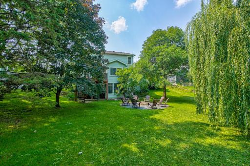 2167 Woodbridge Way, Saint Paul, MN 55125