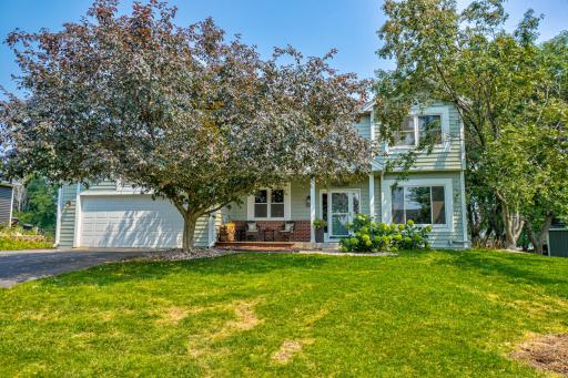 2167 Woodbridge Way, Saint Paul, MN 55125