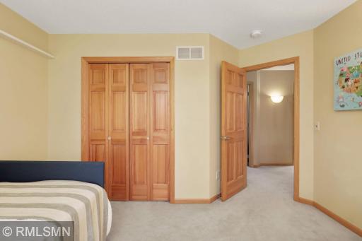 8767 Springwood Drive, Saint Paul, MN 55125