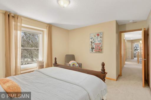 8767 Springwood Drive, Saint Paul, MN 55125