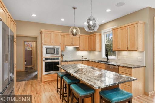 8767 Springwood Drive, Saint Paul, MN 55125