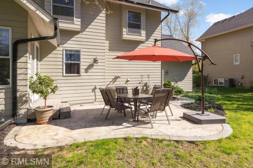 8767 Springwood Drive, Saint Paul, MN 55125