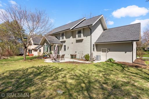 8767 Springwood Drive, Saint Paul, MN 55125