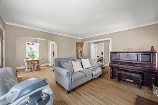 4244 Oakland Avenue, Minneapolis, MN 55407