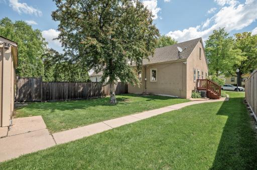 4244 Oakland Avenue, Minneapolis, MN 55407